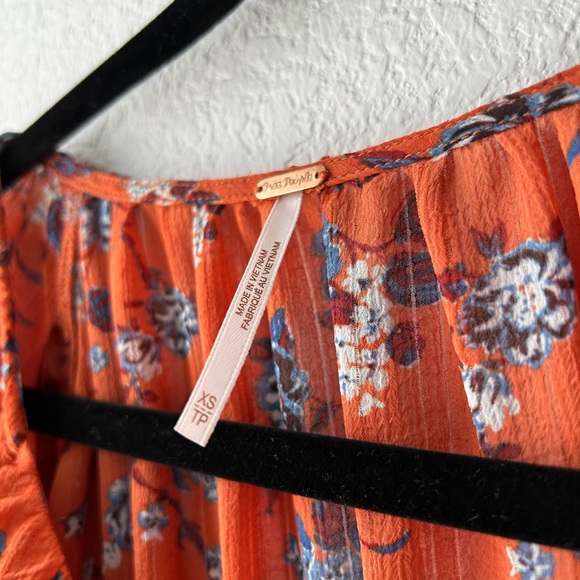 NWT Free People Final Rose V neck Blouse Rust Combo XS - Picture 7 of 10